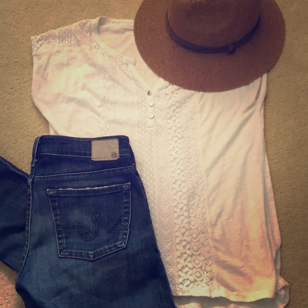 Removing Soon!: Cute White Lace Top!